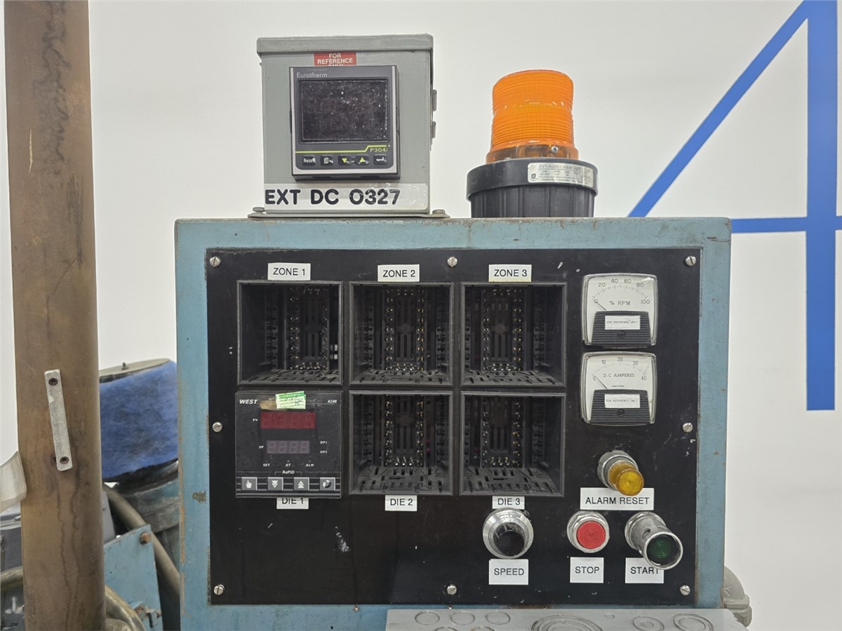 1.25" Davis Standard #DSPA-125V-H24, pedestal extruder, 24:1 L/D, 5 HP DC motor w/ blower, 3 barrel zones - Image 5