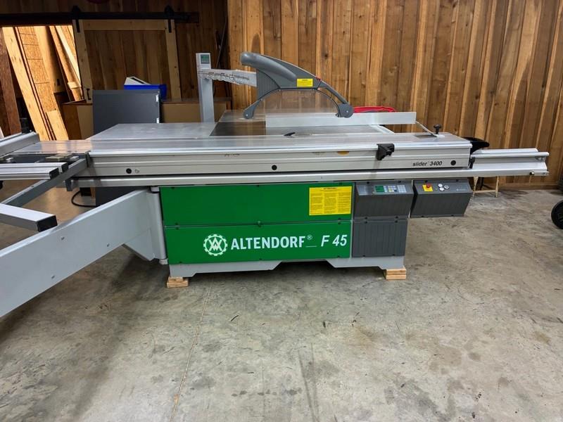 Altendorf #F45, sliding table panel saw, 134" sliding table, 130" cut length, 51" rip, 17.7" blade, 7.5 HP - Image 2