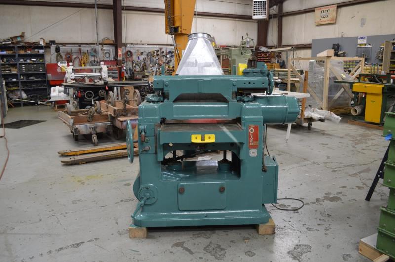 24" x 8" Oliver #299-D, single surface planer, 5 HP main, 1 HP variable feed, 3-knife cutterhead, sectional - Image 1
