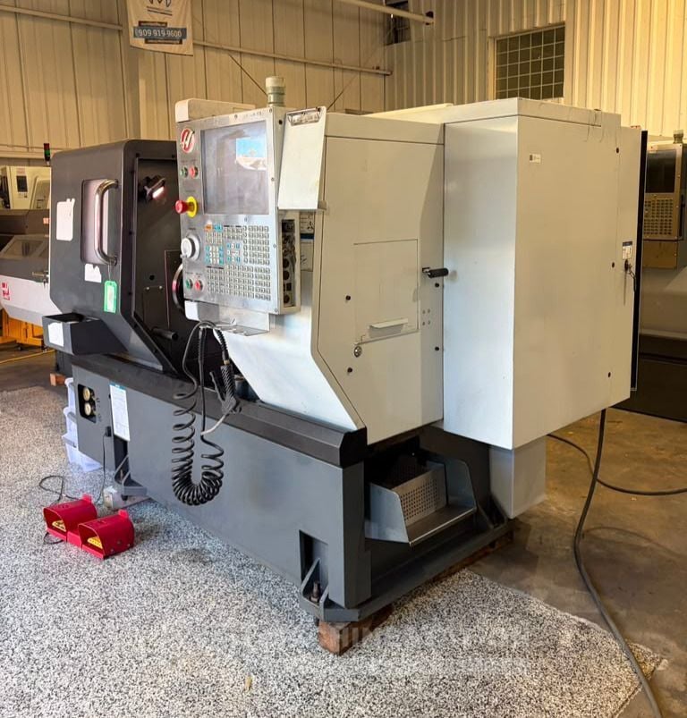 Haas #ST-10, CNC turning center, 16.5" swing, 6" chuck, 3-jaw, 1.7" bar, 12" dia., 16" lgth, 12 turret, A2-5 - Image 6