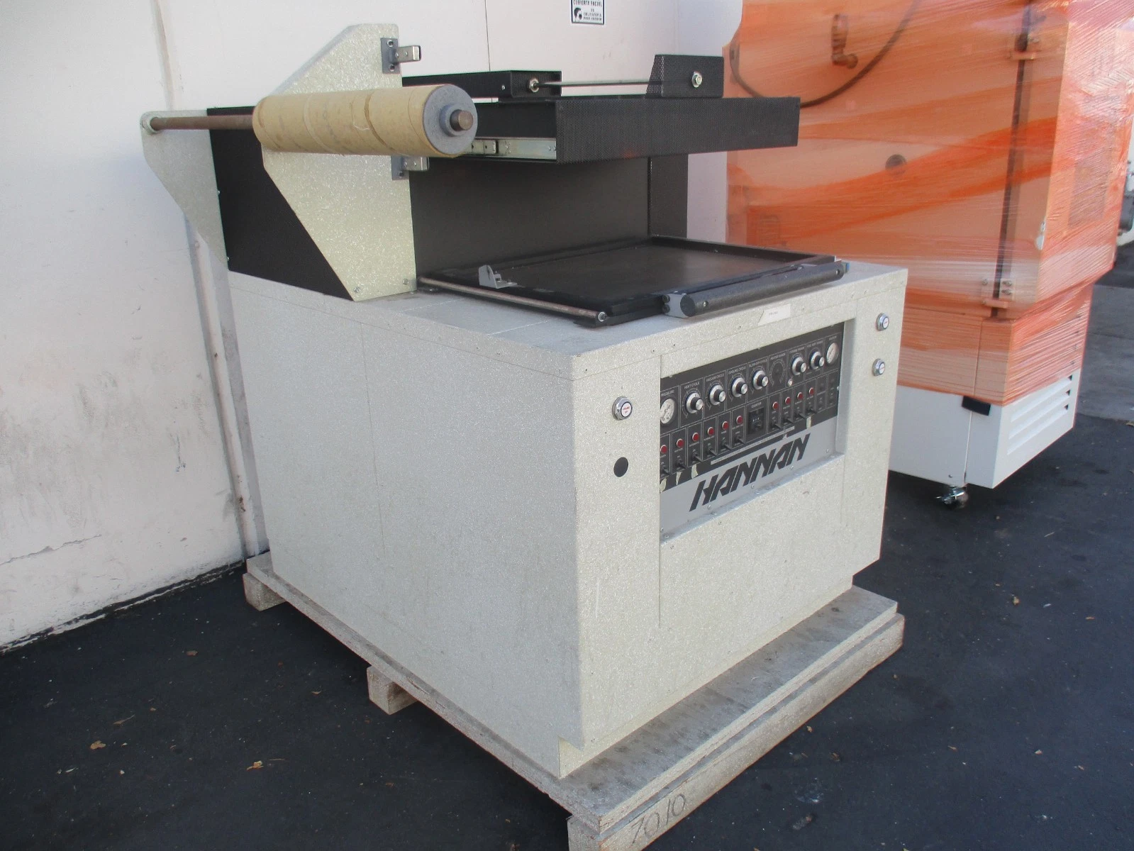 Hannan #320-C, skin packaging vacuum shrink wrapper - Image 5
