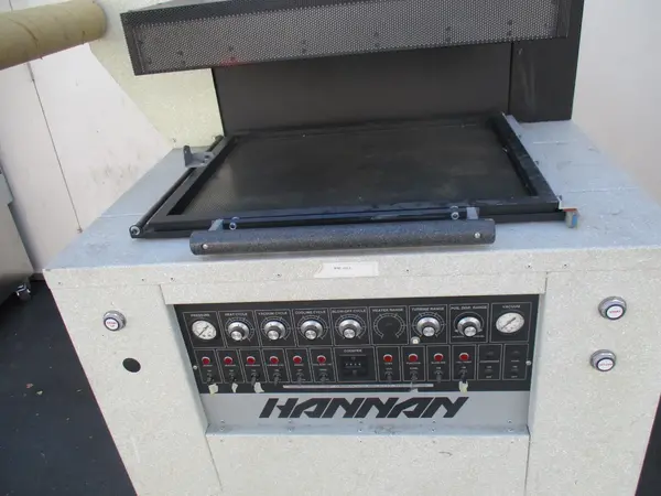 Hannan #320-C, skin packaging vacuum shrink wrapper - Image 10