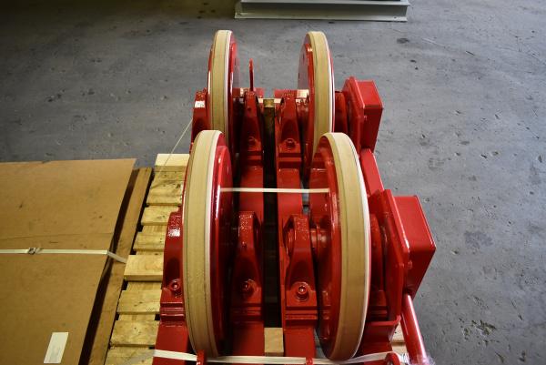30 Ton, Koike Ransome, turbine rotators, Micarta wheels - Image 6