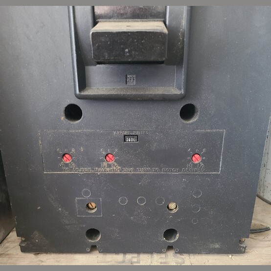 2500 Amps, Westinghouse, 8984A94G01, PB Frame Circuit Breaker, 600 Volt AC, 3-pole, 1600 amp adjustable trip - Image 3