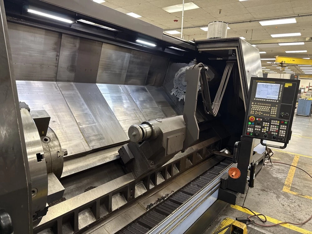 Daewoo Doosan #Puma-800LM, CNC Lathe, 32" chuck, 12.6" bar, 40.5" swing, 126" centers, 750 RPM, 12 station - Image 2