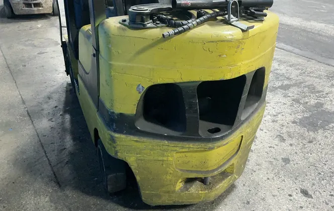 4550 lb. Yale #GLC050VXNVSE085, Propane Forklift, 48" x 4" Forks, 194.9" Lift Height, 24" Mast Height, 20,420 - Image 5