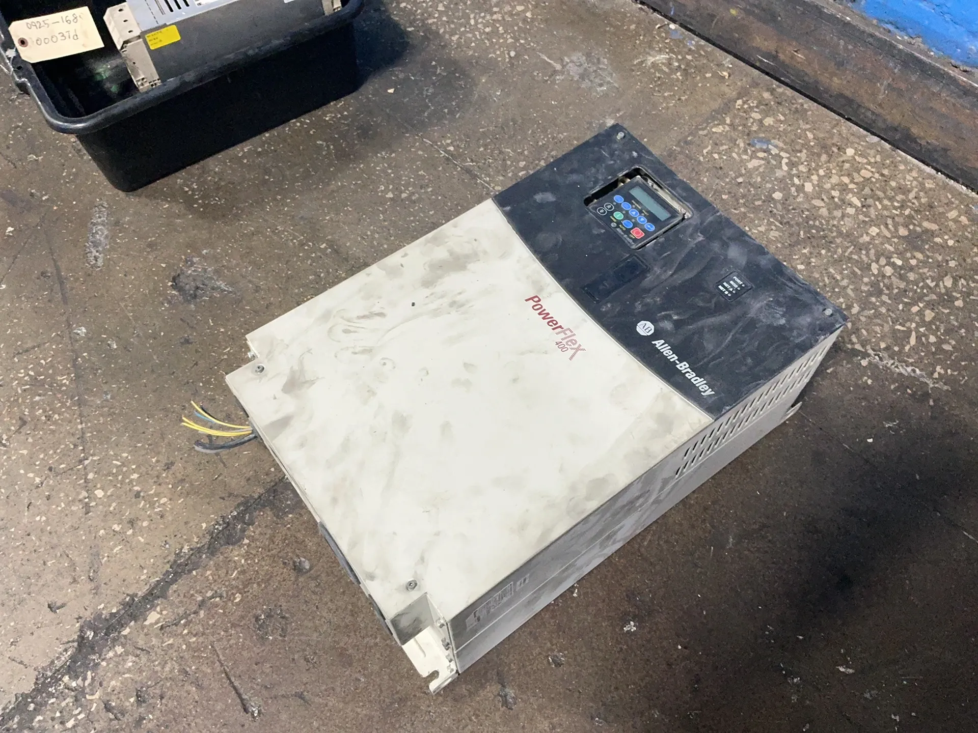 100 HP Allen-Bradley, 22C-D142A103, Variable Frequency Drive, 150 Amps, 3 phase, 48-63 Hz, 380-480 Volts, 2015 - Image 6