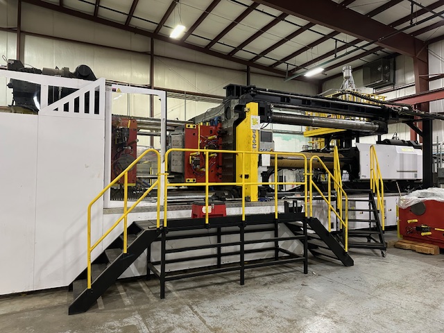 2200 Ton, 533 oz., Borche #BU2200-V, injection molding machine with Yaskawa robot, Keba Control, 2024 - Image 6