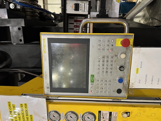 2200 Ton, 533 oz., Borche #BU2200-V, injection molding machine with Yaskawa robot, Keba Control, 2024 - Image 8