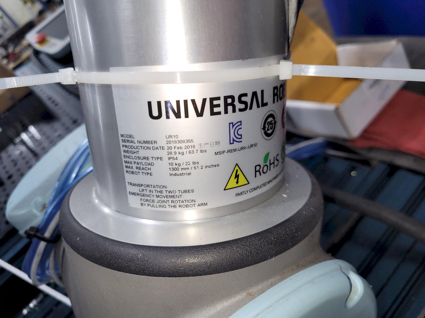 Universal Robots, UR-10 Cobot, dual chuck grippers, flexible loading system, 22 lb. payload, 2018 - Image 2