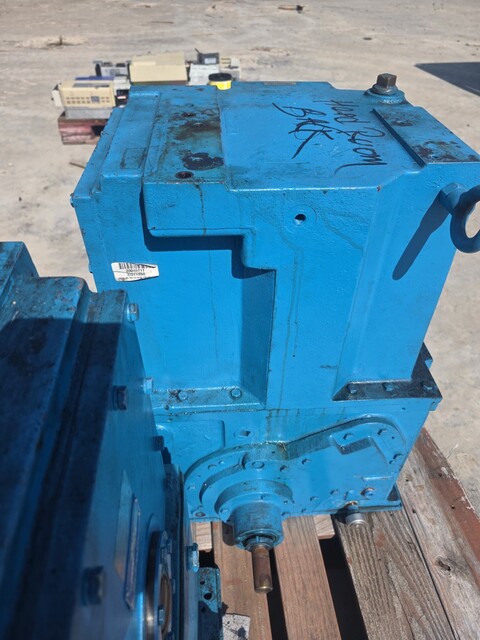 Kinney #KT150, rotary piston high vacuum pump system - Image 4