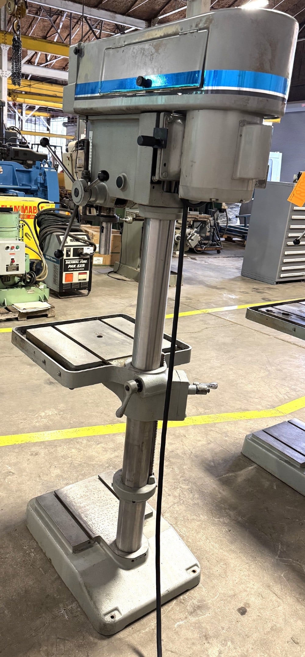 20" Clausing #2221, Single Spindle Drill, 300-2000 RPM, 22" x 19" Table, 1 HP, 1 Phase - Image 8