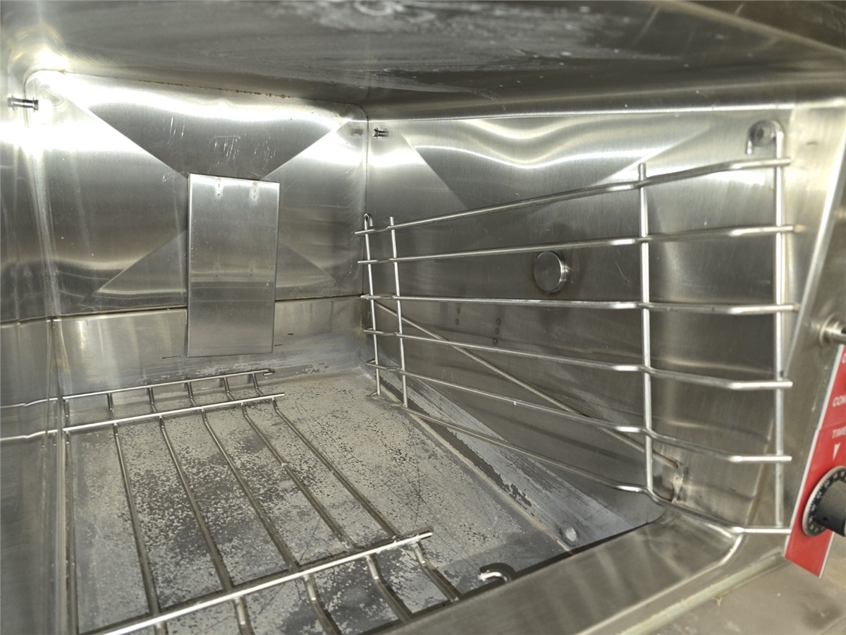 Vulcan Hart #VPX-3, Stainless Steel electric food grade steamer, 9 KW tubular heating elements, 3 pan capacity - Image 6