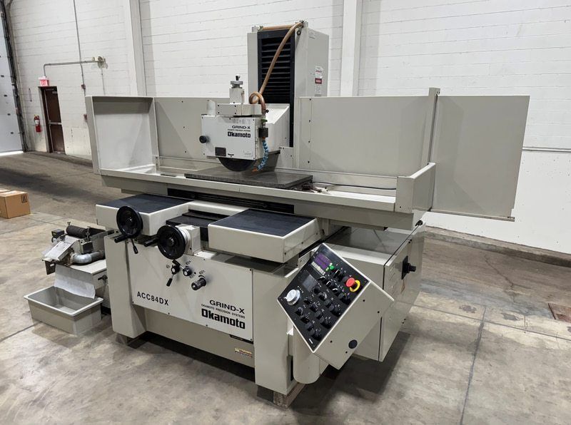 17.7" x 33.4" Okamoto #ACC84DX, 355mm wheel, 5 HP, automatic feeds, over wheel dresser, 2016 - Image 2