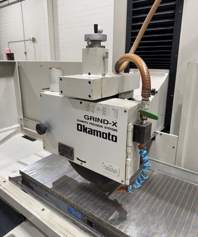 17.7" x 33.4" Okamoto #ACC84DX, 355mm wheel, 5 HP, automatic feeds, over wheel dresser, 2016 - Image 5