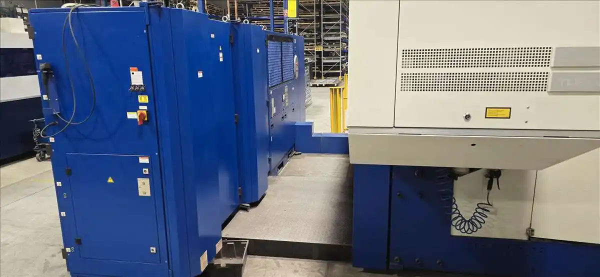 Trumpf #TruMatic-L3030S, 4000 watt CNC C02 laser, Siemens CNC Control, automatic shuttle table, 2006 - Image 4