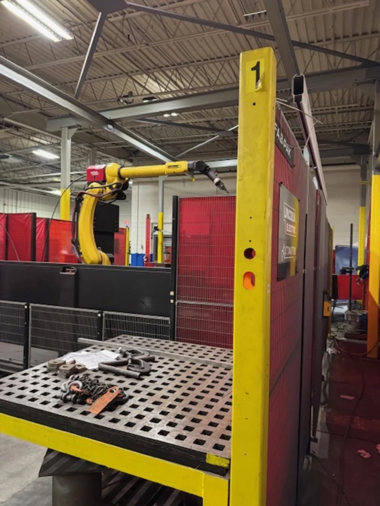 Lincoln Electric, Electric Robotic Welder, air-cooled welding cobot cart, 12' reach, 5,000 lb. positioner - Image 5