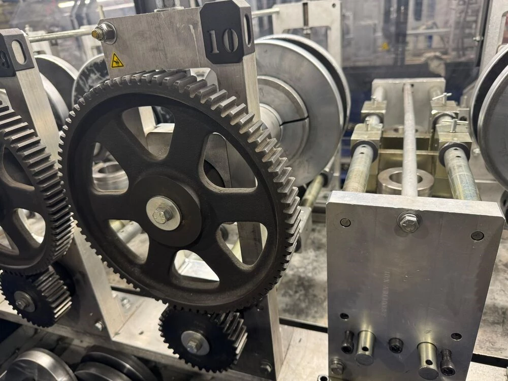 10 Stand, Knudson #KFD-2025G1, Stud/Track Rollformer, 1.5" max. profile depth, 17" max. strip width, 41" pass - Image 4