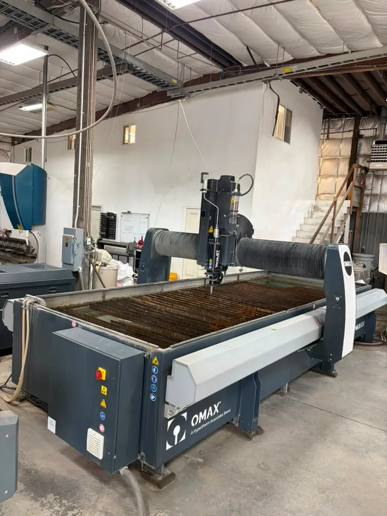 Omax #Optimax-60X, 5-Axis CNC Waterjet, 5.1' x 13' table, 40 HP, 60,000 psi, 350 IPM traverse, 600 lb. - Image 3