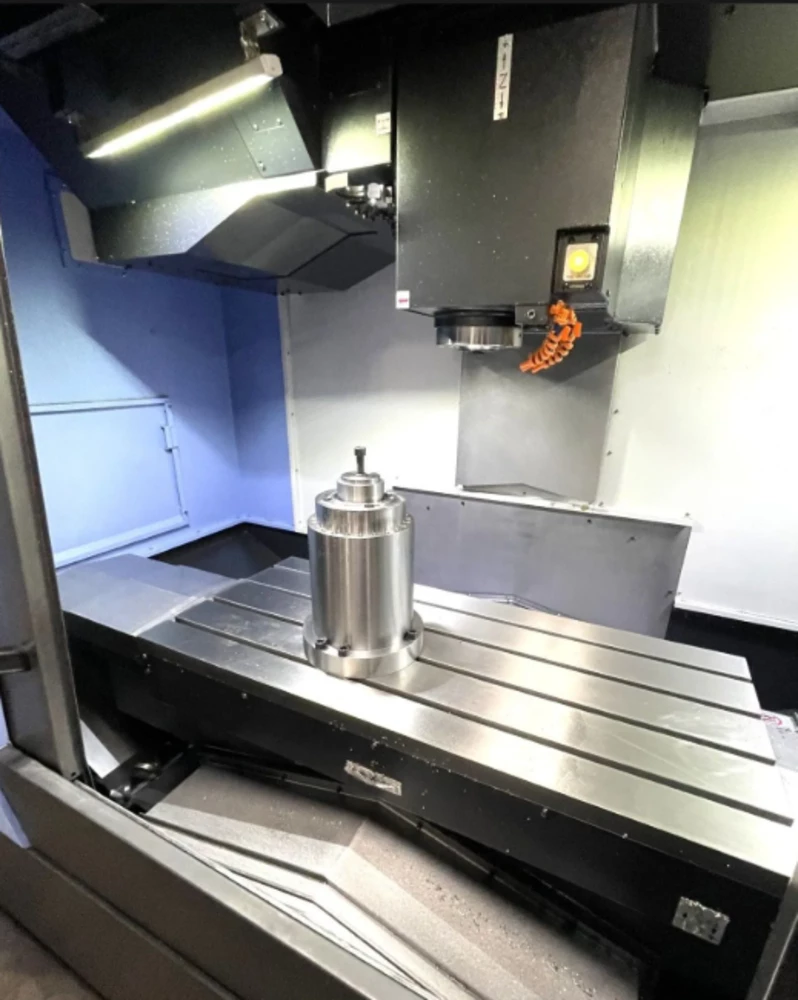 DN Solutions #DNM-5700, 4-Axis CNC Vertical Machining Center, 41" X, 22" Y, 20" Z, 25 HP, 12,000 RPM, Cat 40 - Image 3