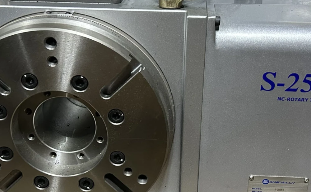 DN Solutions #DNM-5700, 4-Axis CNC Vertical Machining Center, 41" X, 22" Y, 20" Z, 25 HP, 12,000 RPM, Cat 40 - Image 5