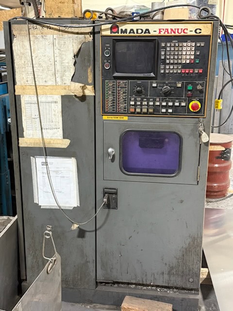 50 Ton, Amada #COMA-50-072, CNC turret punch, 44 stations, 50" X, 72" Y, Fanuc CNC, tooling included, 1983 - Image 2