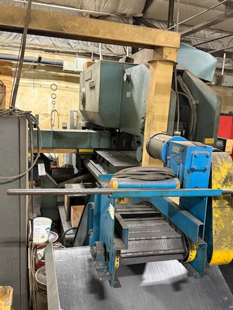 50 Ton, Amada #COMA-50-072, CNC turret punch, 44 stations, 50" X, 72" Y, Fanuc CNC, tooling included, 1983 - Image 4