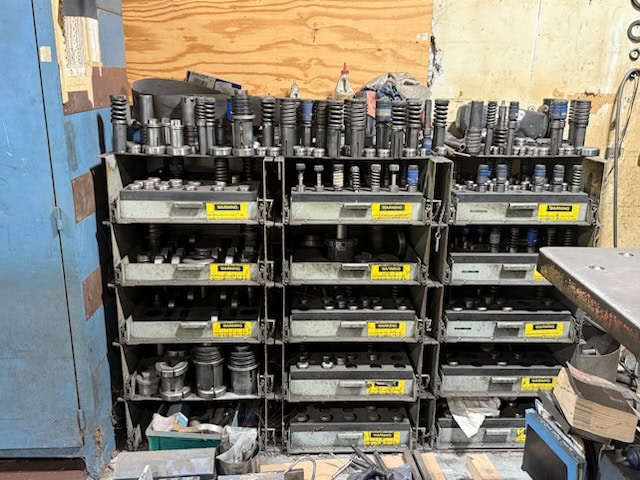 50 Ton, Amada #COMA-50-072, CNC turret punch, 44 stations, 50" X, 72" Y, Fanuc CNC, tooling included, 1983 - Image 8