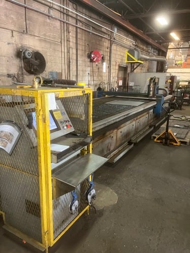 AKS Cutting Systems #AccuKut, CNC plasma cutting system, 6' x 24', Hypertherm HPR260XD, 2.5" cut capacity - Image 2
