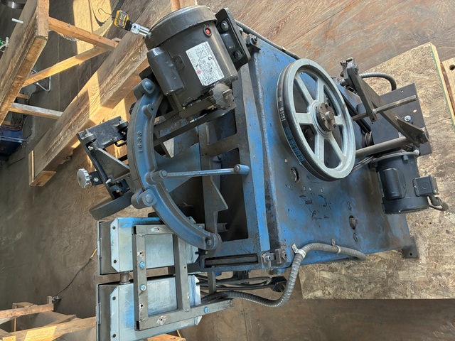 Armstrong #2-LH, Bandsaw Grinder, Left hand, rebuilt - Image 2