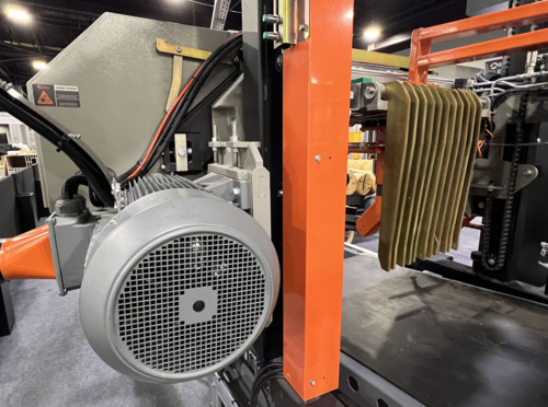 4" C-Form, Bandsaw mill, Operator Cab - Image 10