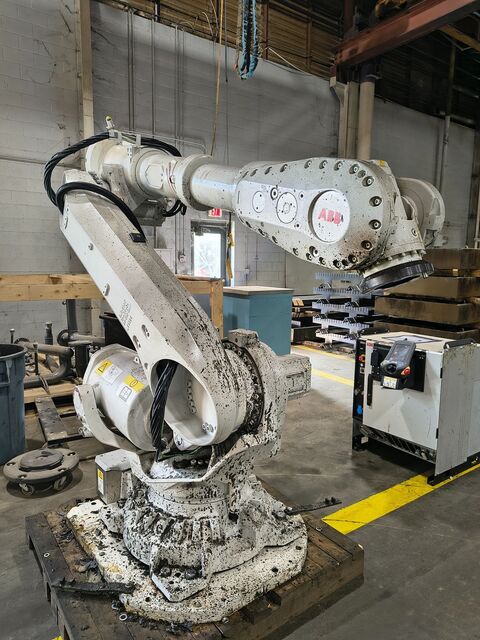 ABB IRB-6700-150/3.20, 6 axis robot, 150kg 331lb. payload, 3.2m 10.5' reach, IRC5 Control, FlexPendant, AS IS - Image 3