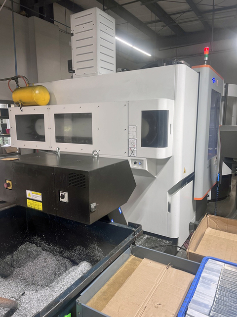 Mikron Mill #MILL-E-500U, 5-Axis vertical machining center, 19.7" X, 17.7" Y, 15.7" Z, 20000 RPM, 60 - Image 2