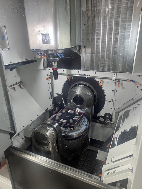 Mikron Mill #MILL-E-500U, 5-Axis vertical machining center, 19.7" X, 17.7" Y, 15.7" Z, 20000 RPM, 60 - Image 3