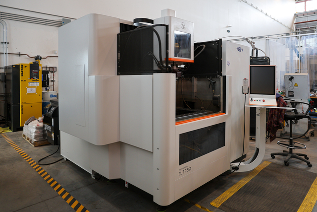 Agie Charmilles #CUT-P-550, Electrical Discharge Machine, 3120 hours, 2021 - Image 3