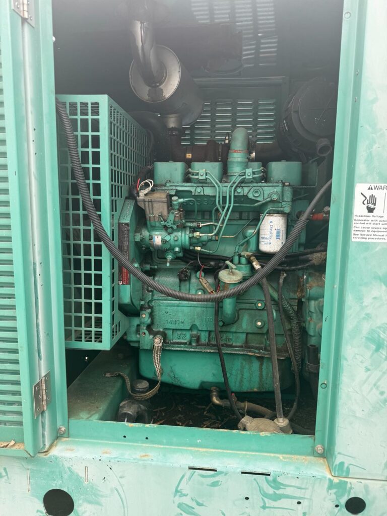 60 KW Cummins #DGCB, diesel generator set, weatherproof enclosure, 277/480 Volts, 617.2 hours - Image 7