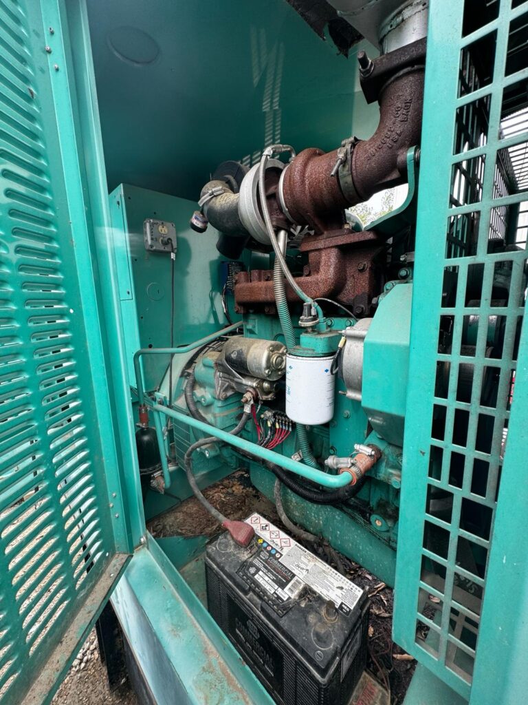 60 KW Cummins #DGCB, diesel generator set, weatherproof enclosure, 277/480 Volts, 617.2 hours - Image 10