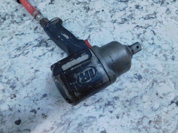 Ingersoll-Rand #2925P3TI, Pneumatic Impact Wrench, 1" Drive, 1450 Ft.-lbs - Image 7