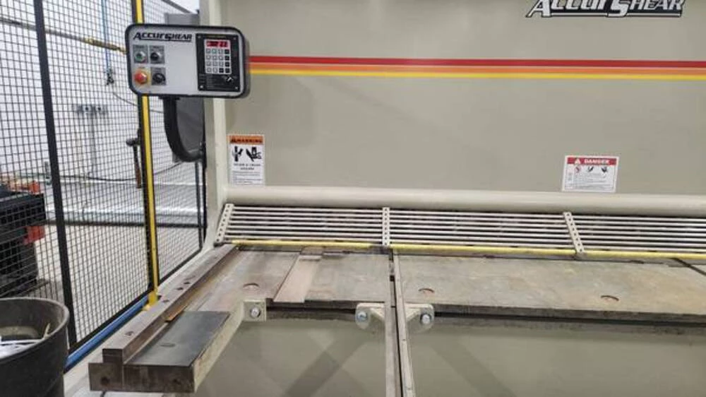 1/2" x 10' Accurshear #650010, Power Squaring Shear, 36" back gauge, 460 V., 2022 - Image 2
