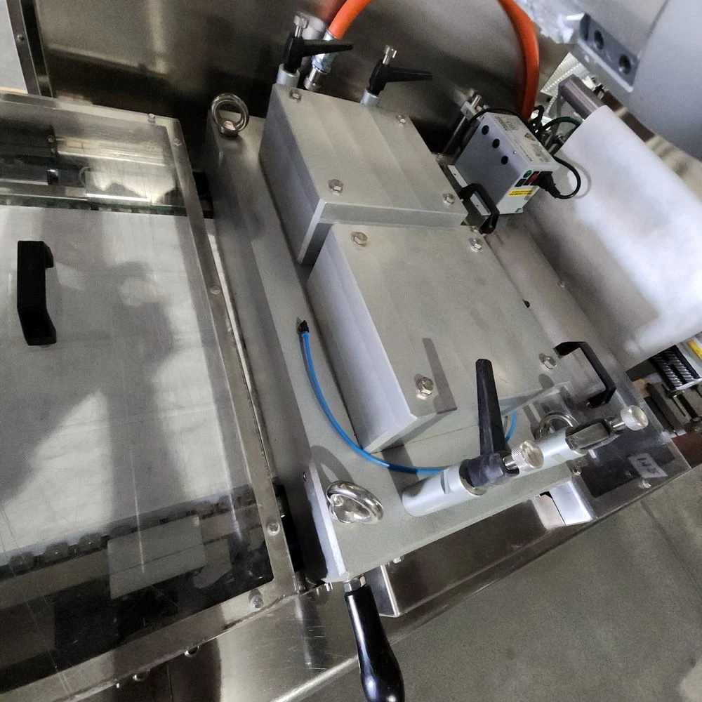 Colimatic #Therma-650-INOX, Thermoformer, 15-20 cycles/min., 2012 - Image 8