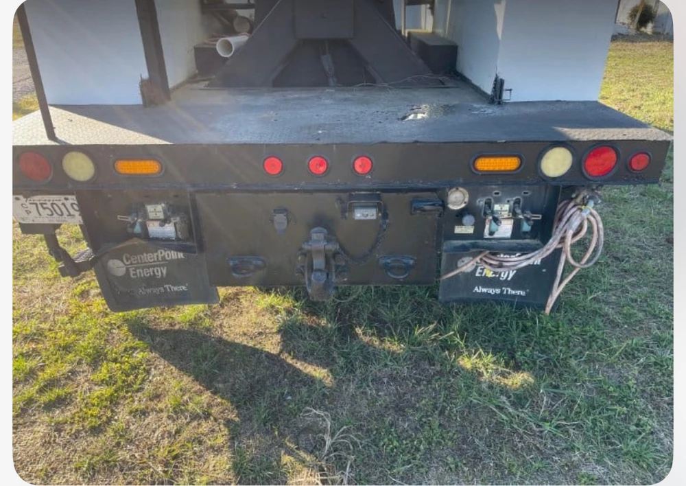 Ford #F750, Truck, 212,000 miles, 2008 - Image 4