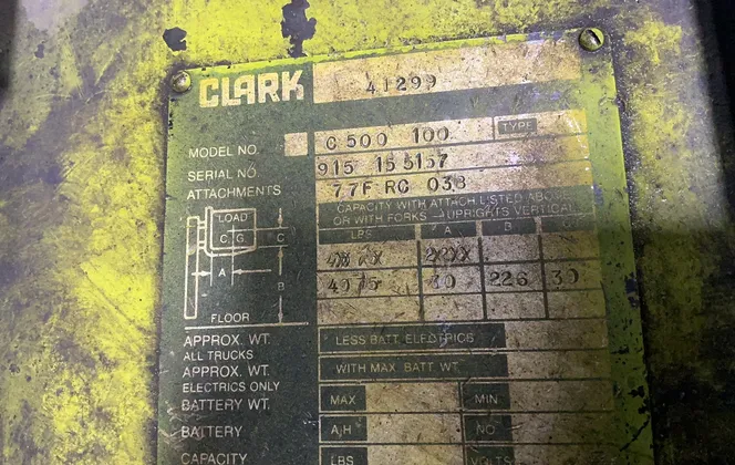 4075 lb. Clark #C500-100, Gas Forklift - Image 5
