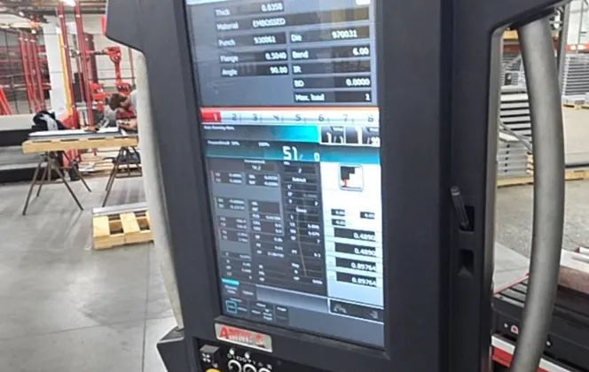 243 Ton, Amada #HRB2204, hydraulic press brake, 2022 - Image 2