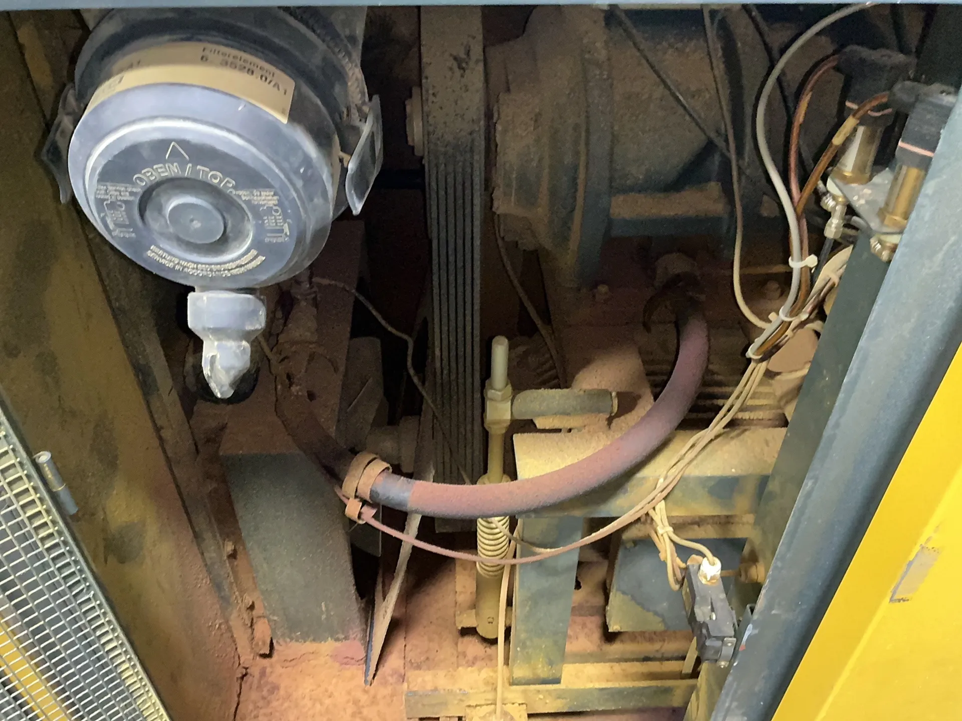 555 acfm, 14 psi, Kaesar #CSV-150, air compressor, 40 HP, 3600 RPM, Sigma Control, 230/460 V., 2003 - Image 2