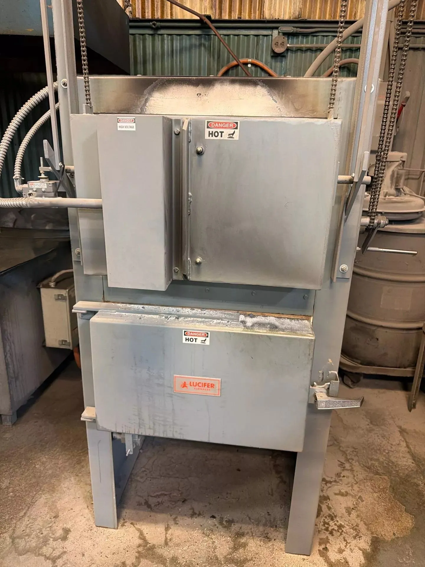12" x 12" x 24" Lucifer #HL82-M24, Dual Chamber Heat Treat/Draw Furnace, 2300&deg;F/1200&deg;F, 26 KW, 230 V. - Image 4