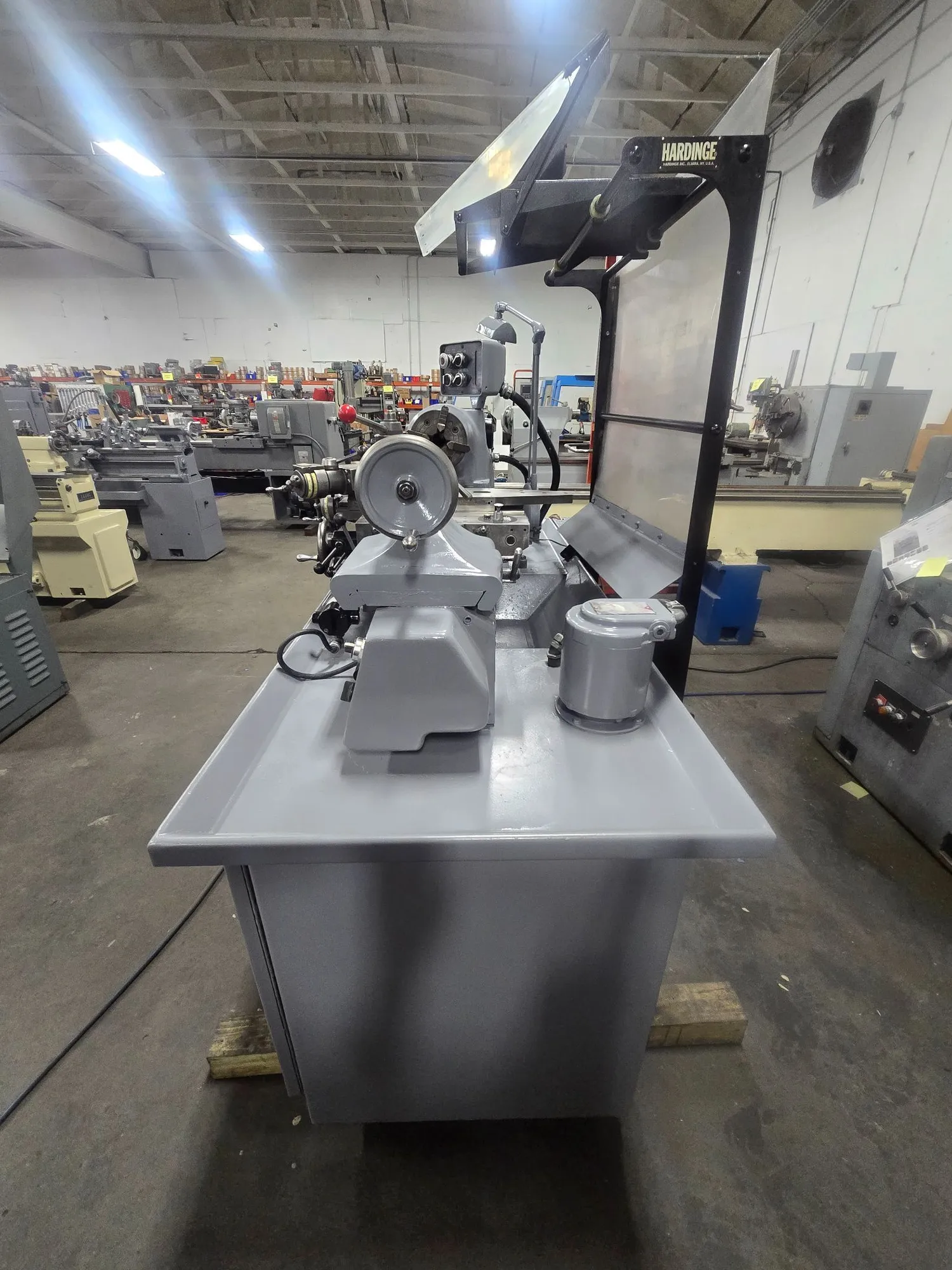 11" x 18" Hardinge #HLV-H-EM, Precision Tool Room Lathe, 5C Collet, 1 HP, 3,000 RPM, 400 V. (2 available) - Image 9