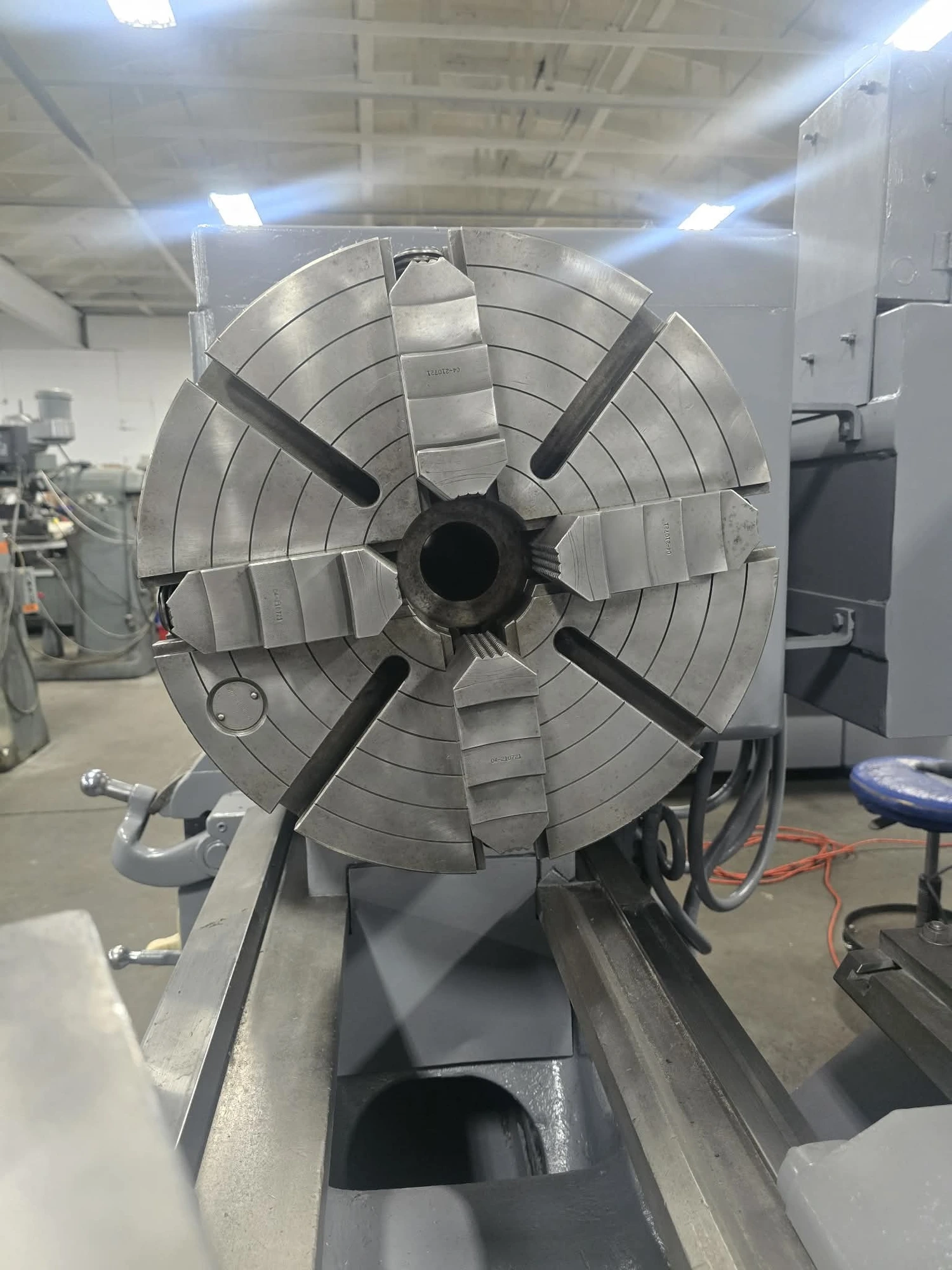 24"/26" x 75" LeBlond #Regal-24, Servo Shift Engine Lathe, 15 HP, 1,700 RPM, 2.125" Bore, 28" Max Swing, 18" - Image 6