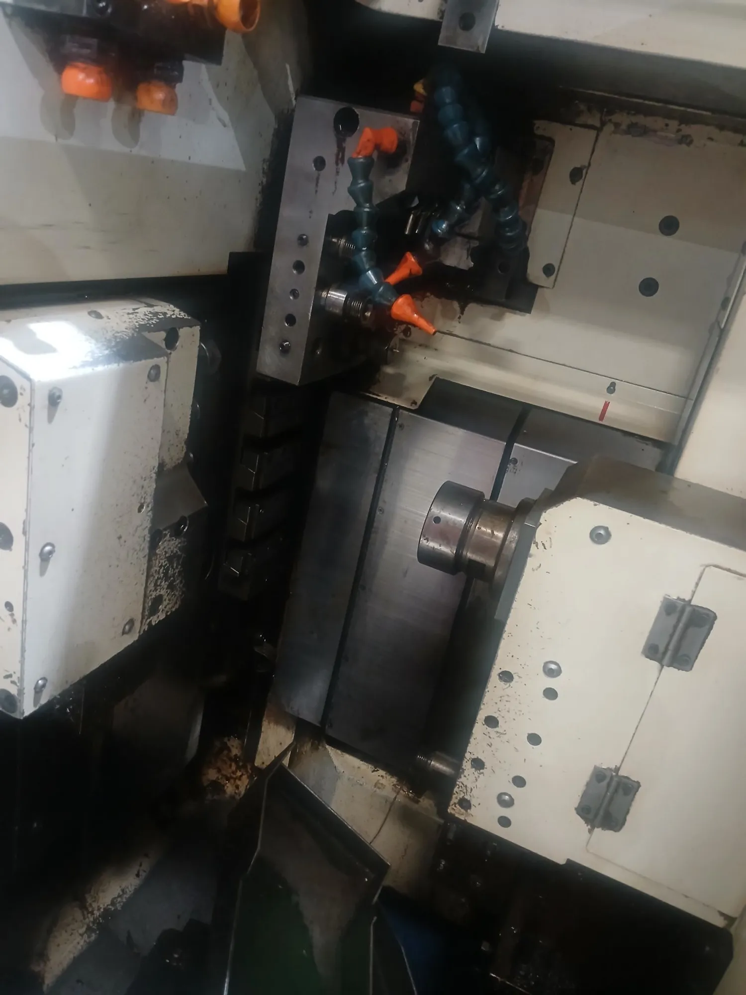 Tsugami #BS26-III, CNC Swiss Automatic Screw Machine, 1" Capacity, 7-Axis, C-Axis, Fanuc 18i-TB Control, 2006 - Image 8