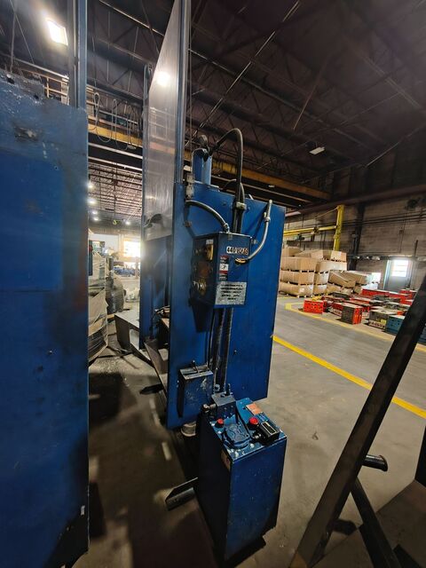 40 ton, SICMI #PSS-SERIES, 2-column electro hydraulic press - Image 4