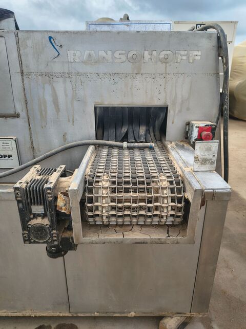 Ransohoff, Pass-through conveyor parts washer, Stainless Steel, 2007 - Image 4